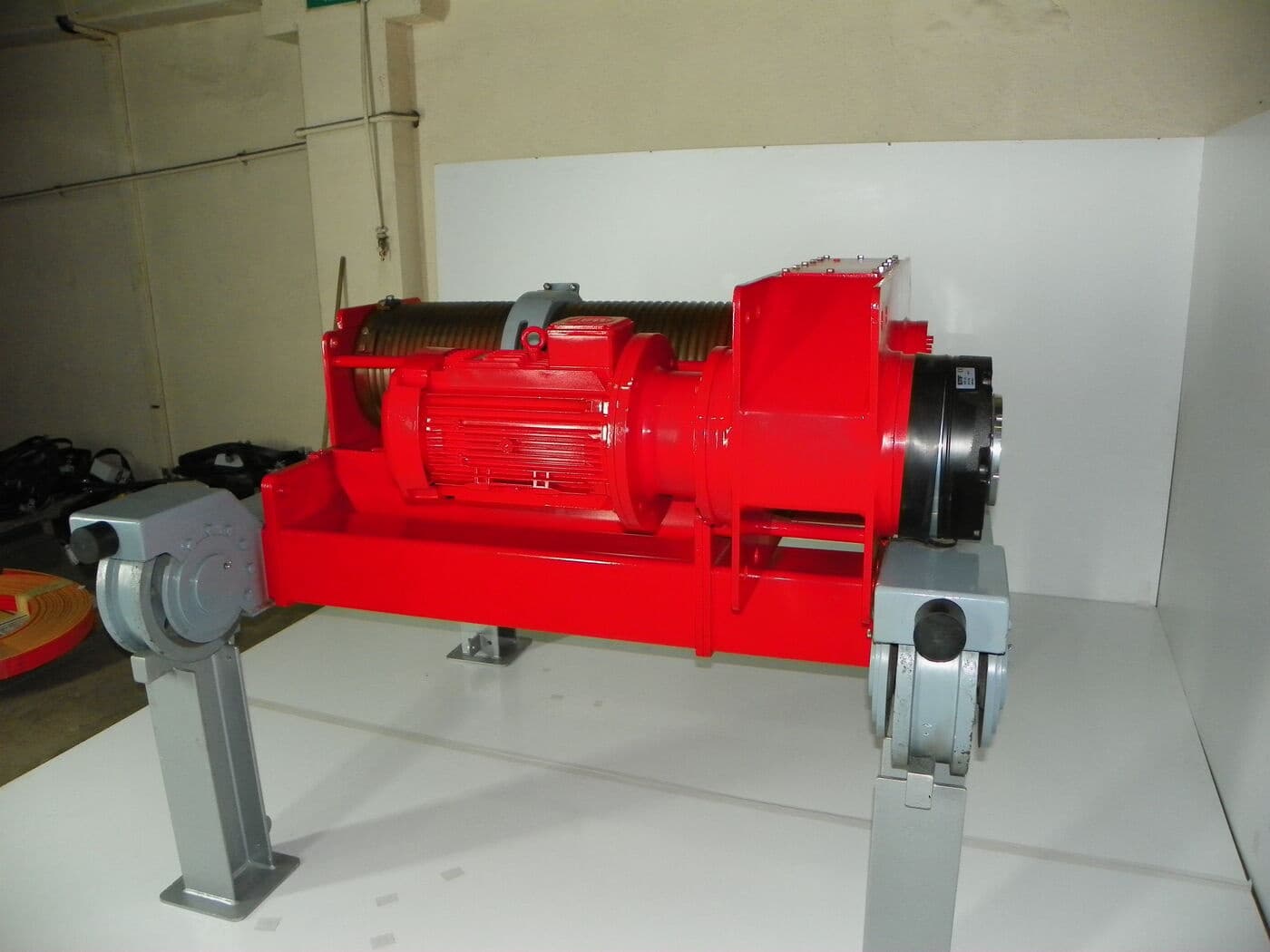 ABRA rope hoist under load test