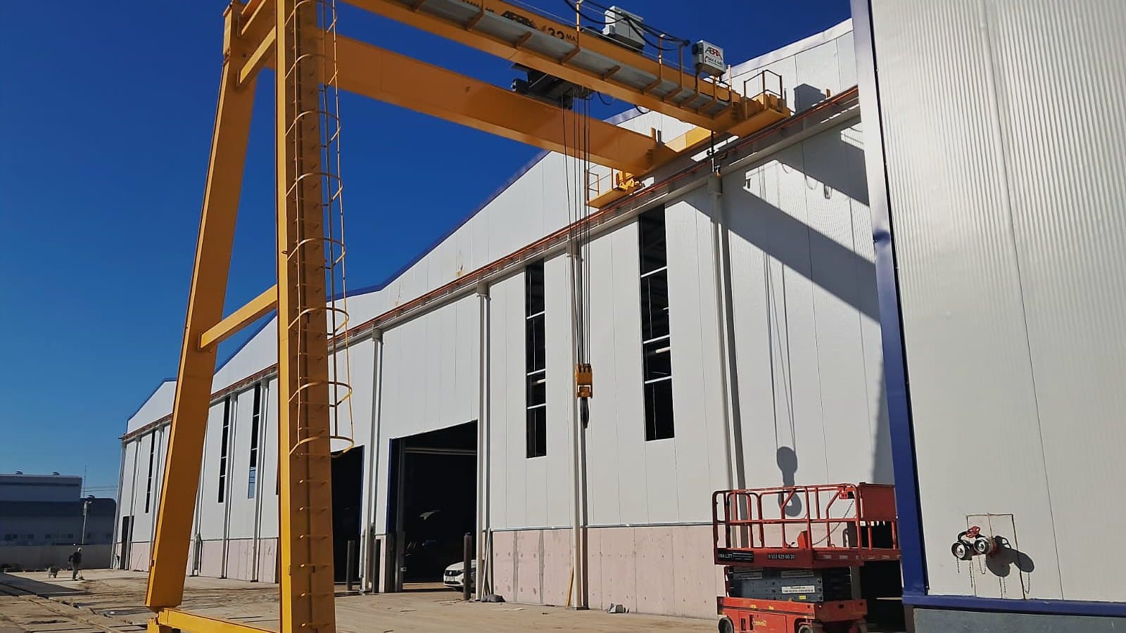 Semi-Gantry (Semi-Portal) Cranes manufactured by ABRA Crane