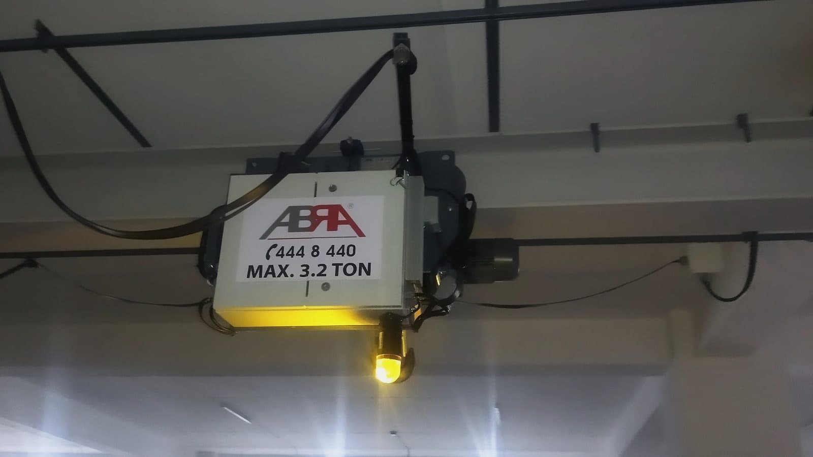Single Girder Underhung Hoists manufactured by ABRA Crane